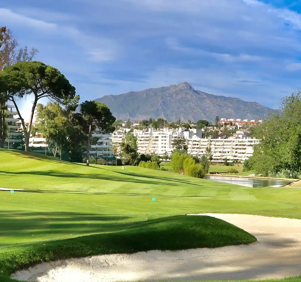 INTRESSERAD AV GOLFFASTIGHETER TILL SALU I MARBELLA?